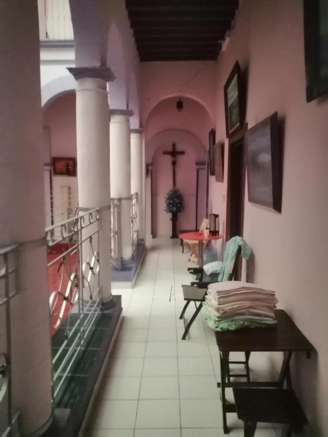 Hotel Jardin Mineral de Angangueo Ngoại thất bức ảnh