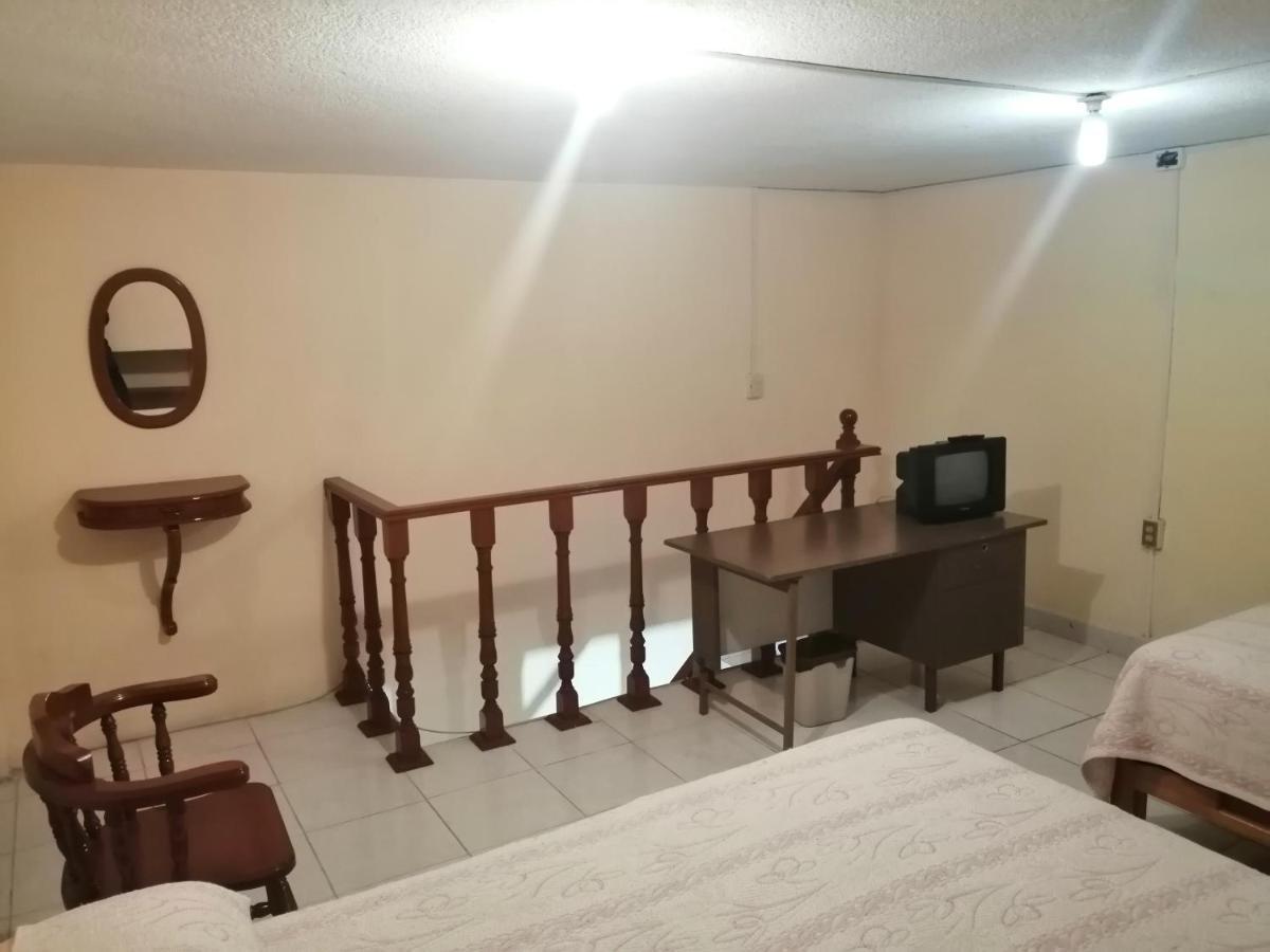 Hotel Jardin Mineral de Angangueo Ngoại thất bức ảnh